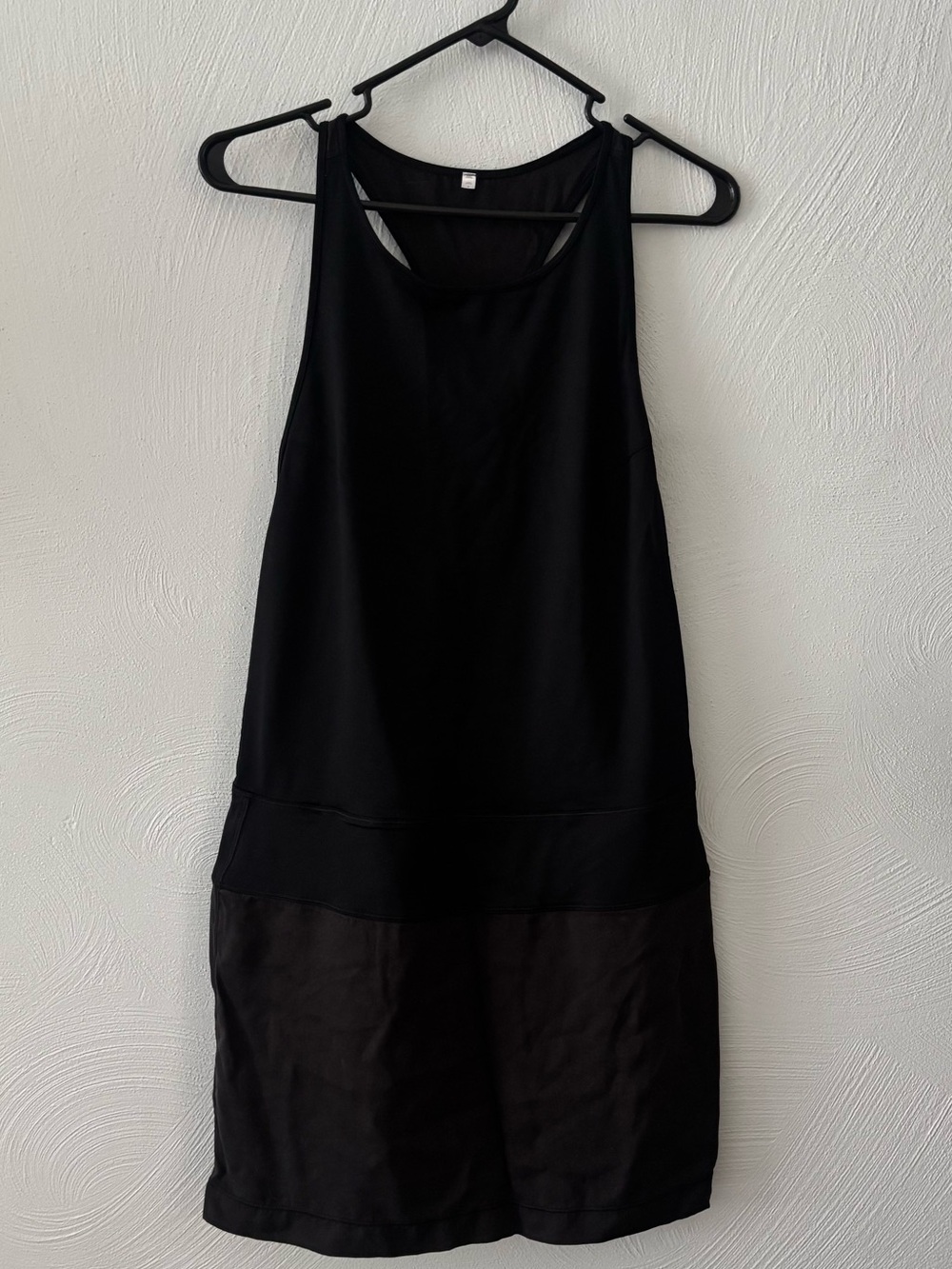 Lululemon Blissed Out Dress Black Size 6 Open Back Athleisure